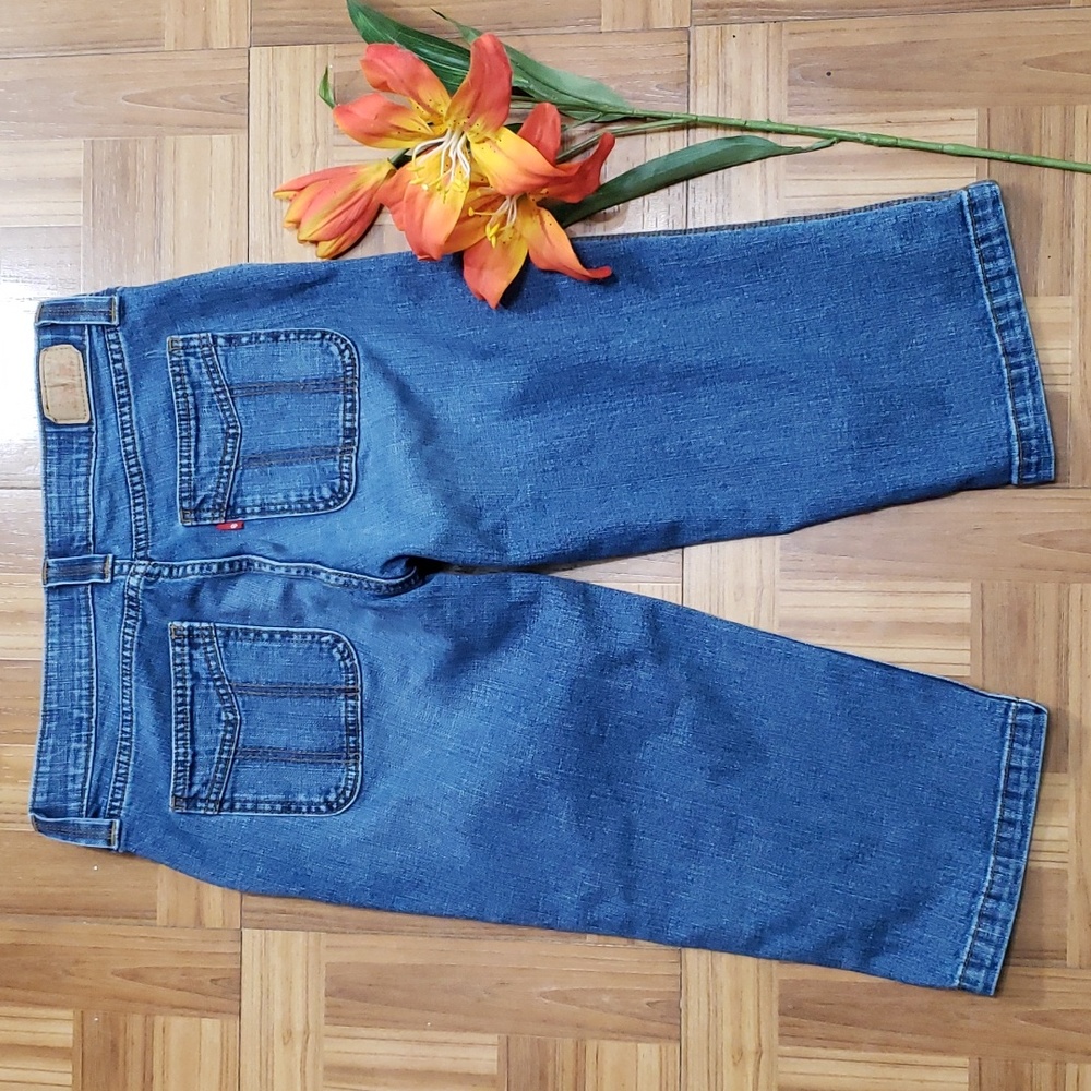 LEVI'S capri's